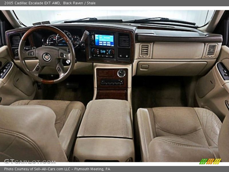  2005 Escalade EXT AWD Shale Interior