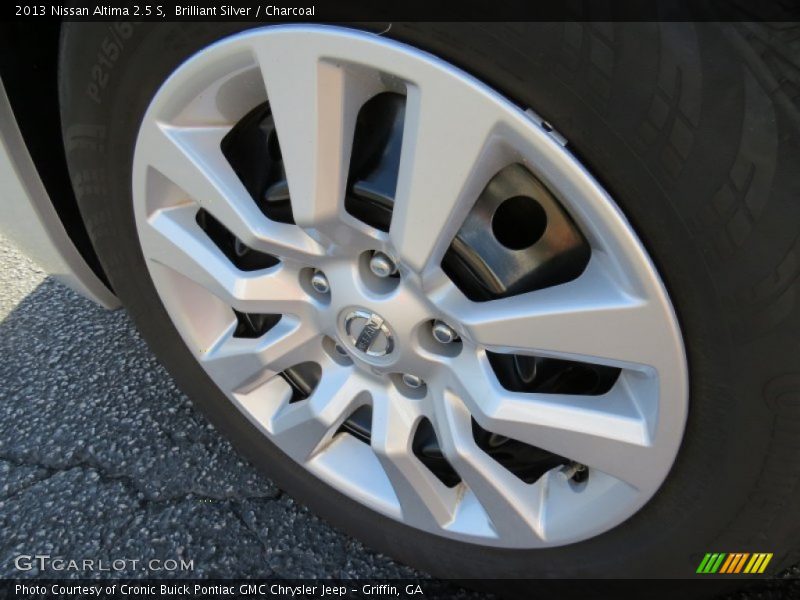 Brilliant Silver / Charcoal 2013 Nissan Altima 2.5 S