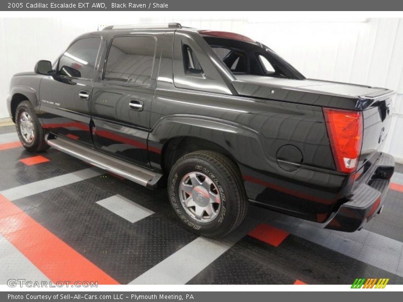 Black Raven / Shale 2005 Cadillac Escalade EXT AWD