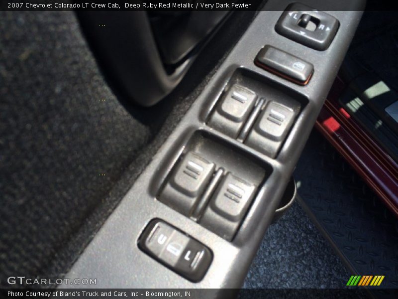 Deep Ruby Red Metallic / Very Dark Pewter 2007 Chevrolet Colorado LT Crew Cab