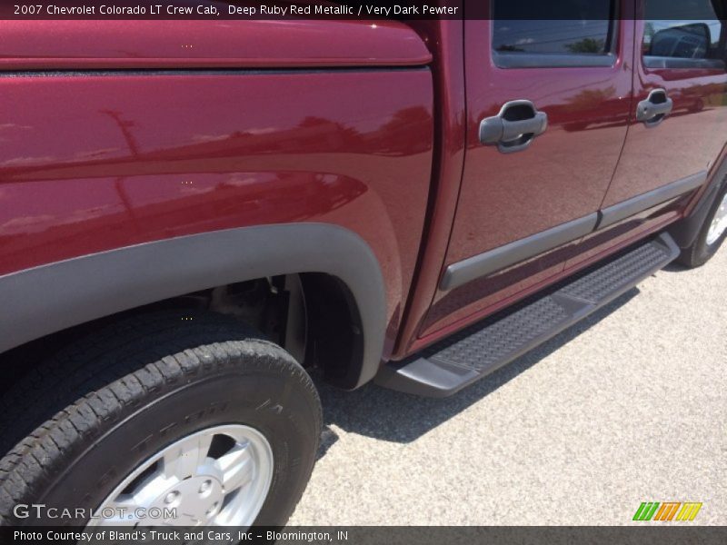 Deep Ruby Red Metallic / Very Dark Pewter 2007 Chevrolet Colorado LT Crew Cab
