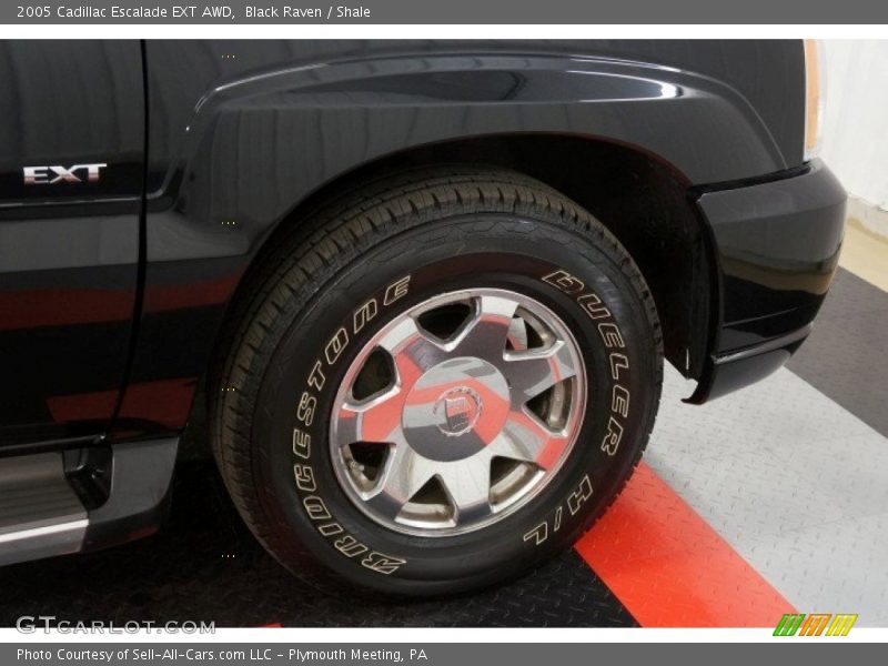 Black Raven / Shale 2005 Cadillac Escalade EXT AWD