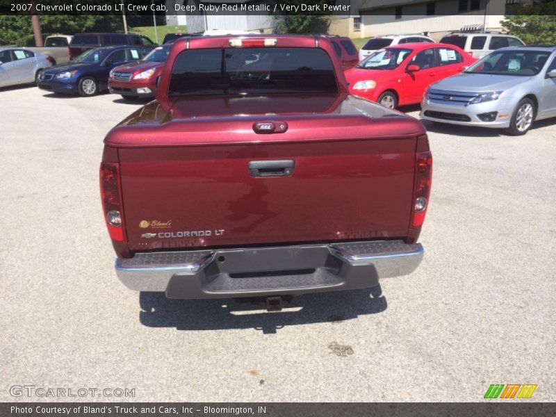 Deep Ruby Red Metallic / Very Dark Pewter 2007 Chevrolet Colorado LT Crew Cab