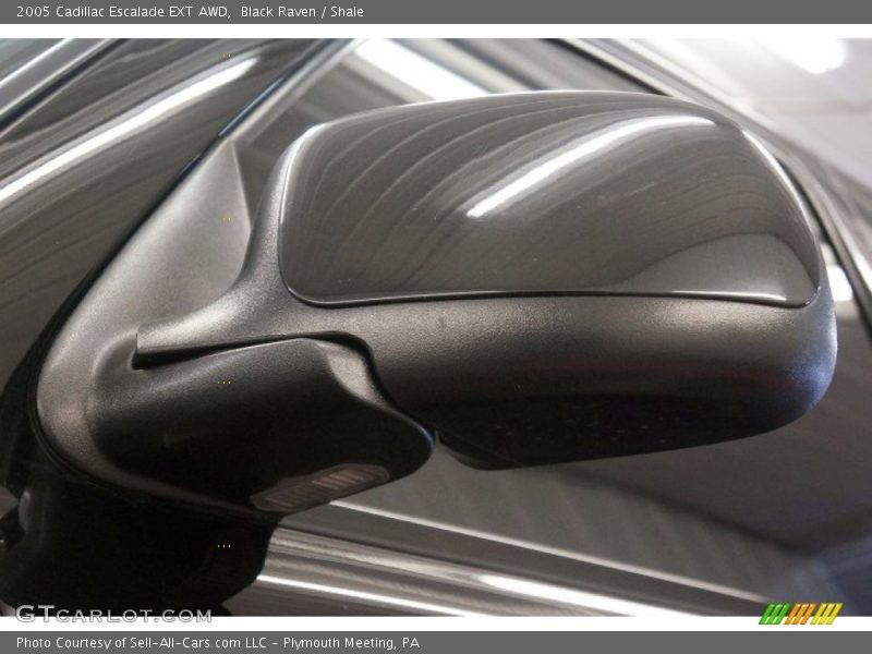 Black Raven / Shale 2005 Cadillac Escalade EXT AWD