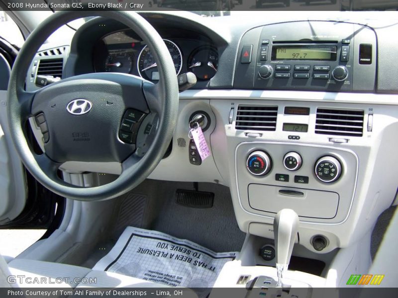 Ebony Black / Gray 2008 Hyundai Sonata GLS