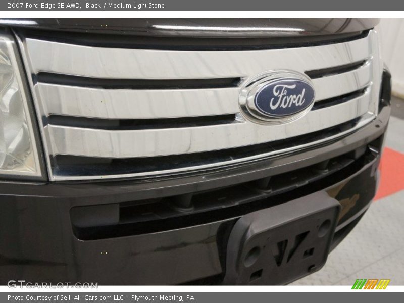 Black / Medium Light Stone 2007 Ford Edge SE AWD