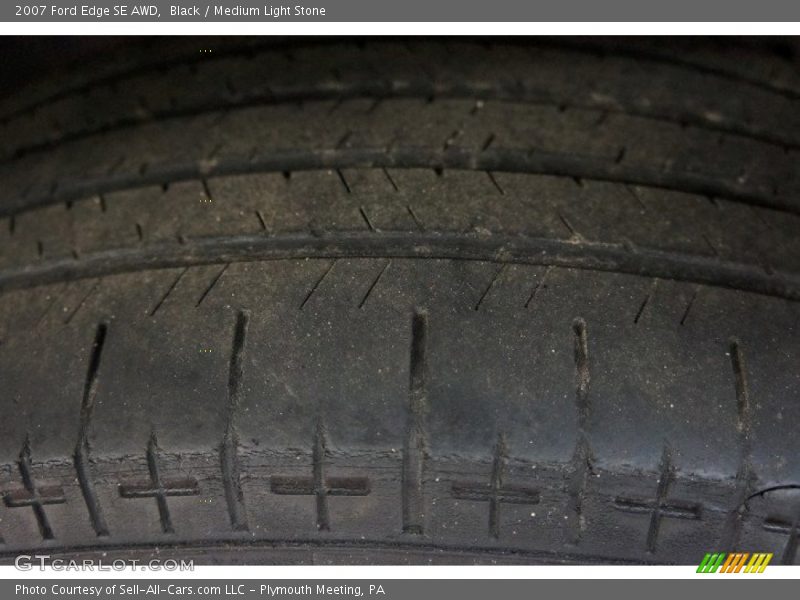 Black / Medium Light Stone 2007 Ford Edge SE AWD