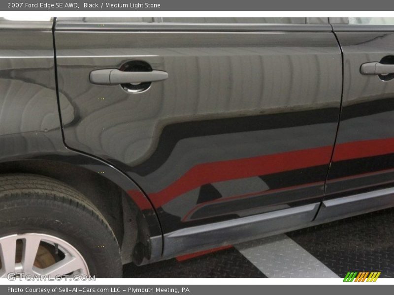 Black / Medium Light Stone 2007 Ford Edge SE AWD