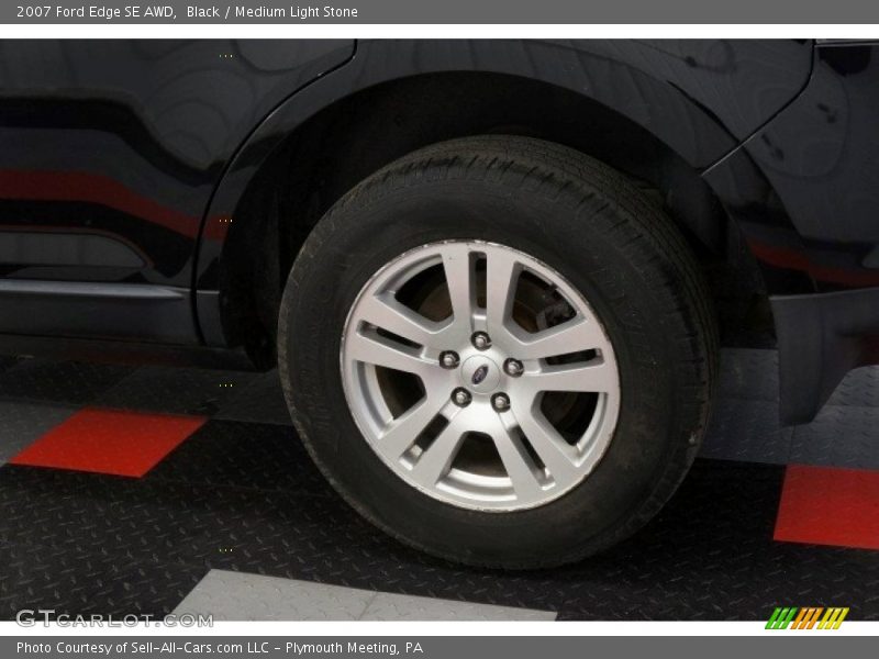 Black / Medium Light Stone 2007 Ford Edge SE AWD