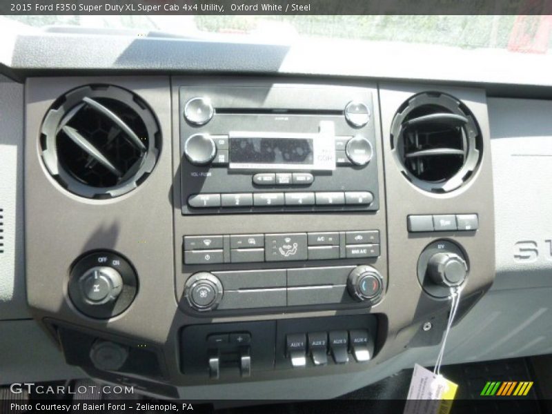 Oxford White / Steel 2015 Ford F350 Super Duty XL Super Cab 4x4 Utility
