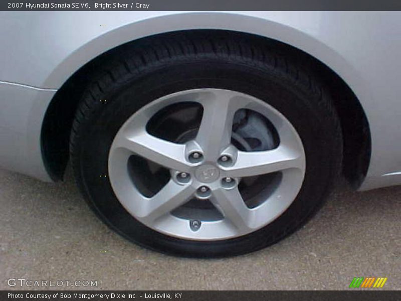 Bright Silver / Gray 2007 Hyundai Sonata SE V6