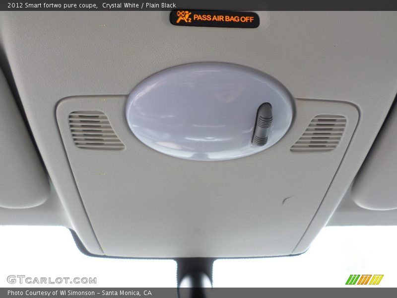 Crystal White / Plain Black 2012 Smart fortwo pure coupe