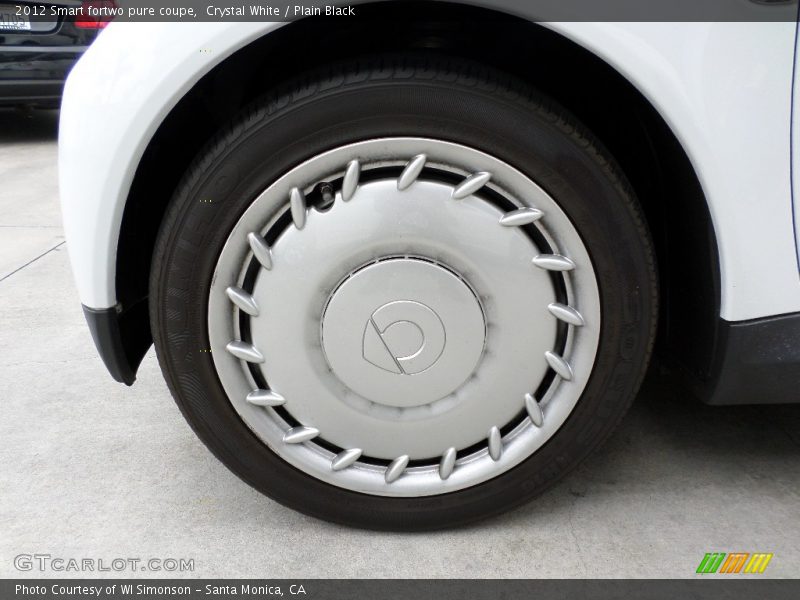 Crystal White / Plain Black 2012 Smart fortwo pure coupe