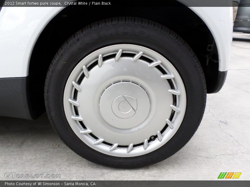 Crystal White / Plain Black 2012 Smart fortwo pure coupe