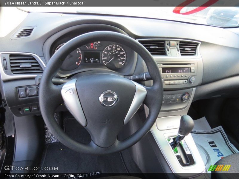 Super Black / Charcoal 2014 Nissan Sentra S