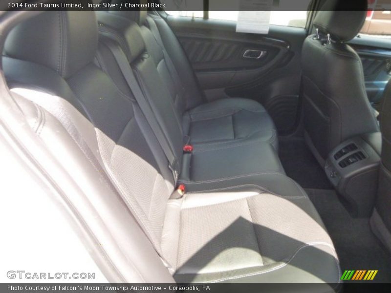Ingot Silver / Charcoal Black 2014 Ford Taurus Limited