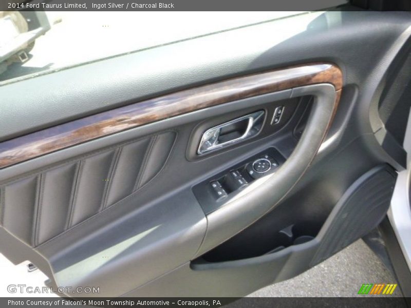 Ingot Silver / Charcoal Black 2014 Ford Taurus Limited