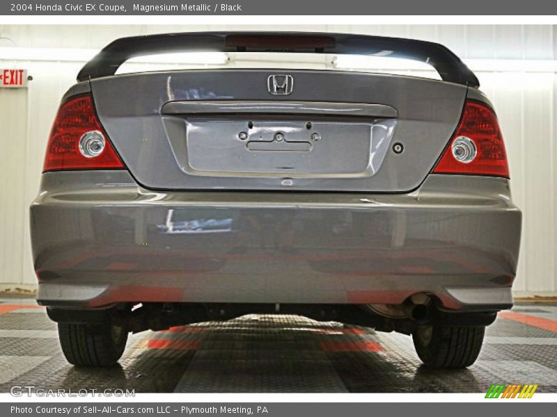 Magnesium Metallic / Black 2004 Honda Civic EX Coupe