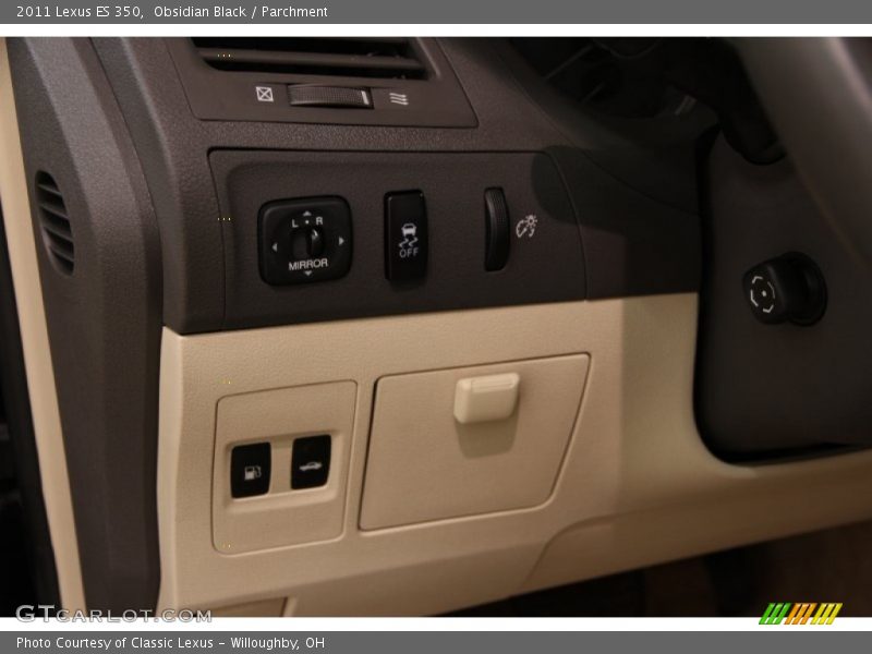 Obsidian Black / Parchment 2011 Lexus ES 350