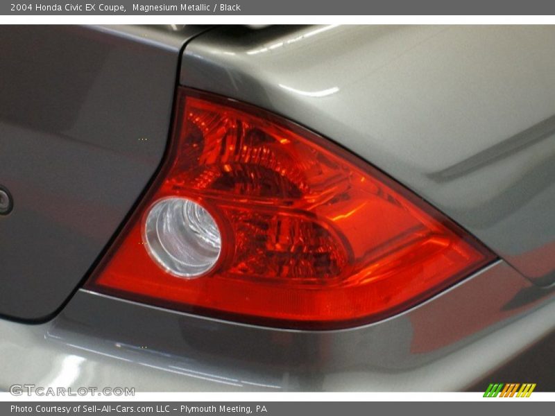 Magnesium Metallic / Black 2004 Honda Civic EX Coupe