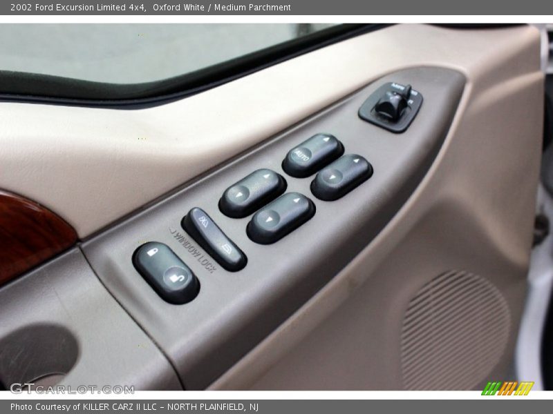 Oxford White / Medium Parchment 2002 Ford Excursion Limited 4x4