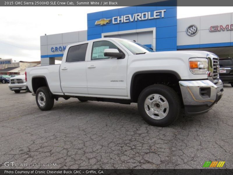 Summit White / Jet Black 2015 GMC Sierra 2500HD SLE Crew Cab