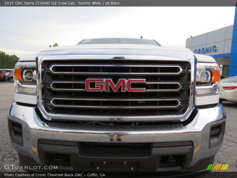 Summit White / Jet Black 2015 GMC Sierra 2500HD SLE Crew Cab