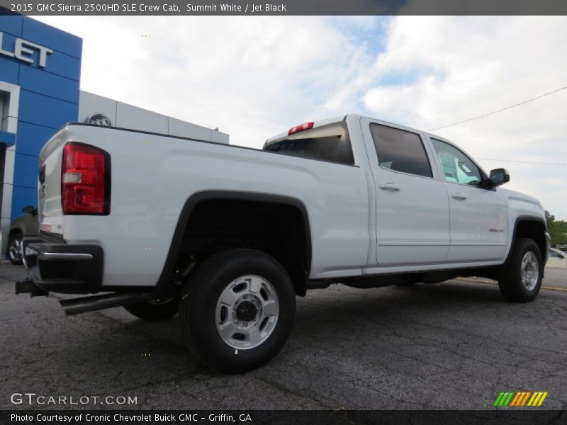 Summit White / Jet Black 2015 GMC Sierra 2500HD SLE Crew Cab