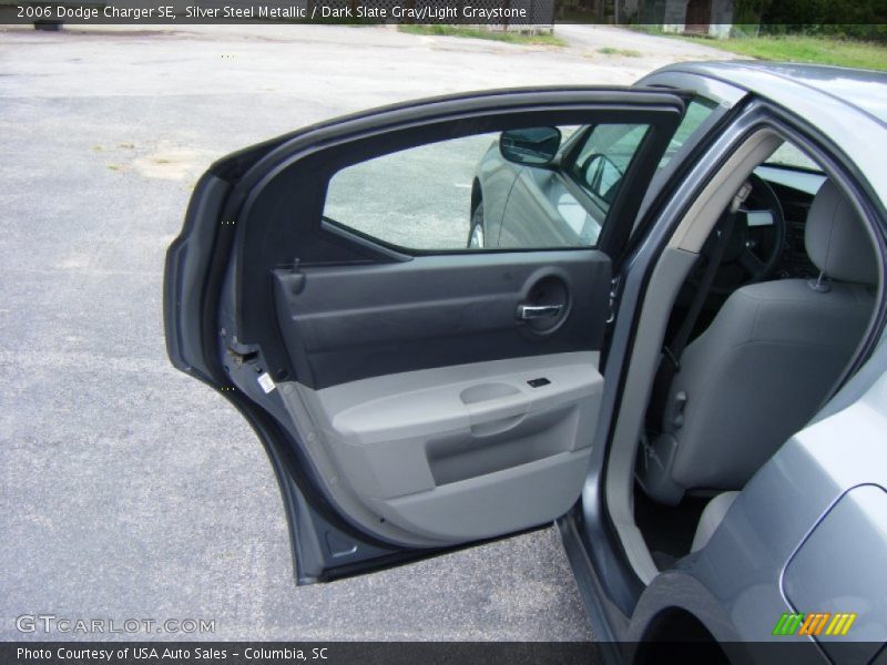 Silver Steel Metallic / Dark Slate Gray/Light Graystone 2006 Dodge Charger SE