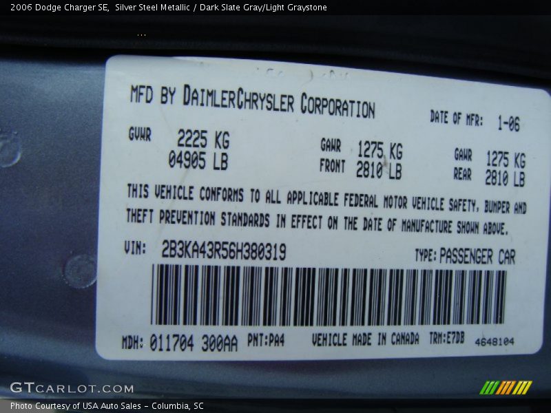Silver Steel Metallic / Dark Slate Gray/Light Graystone 2006 Dodge Charger SE