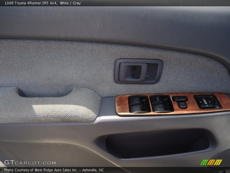 White / Gray 1998 Toyota 4Runner SR5 4x4