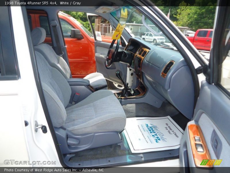 White / Gray 1998 Toyota 4Runner SR5 4x4