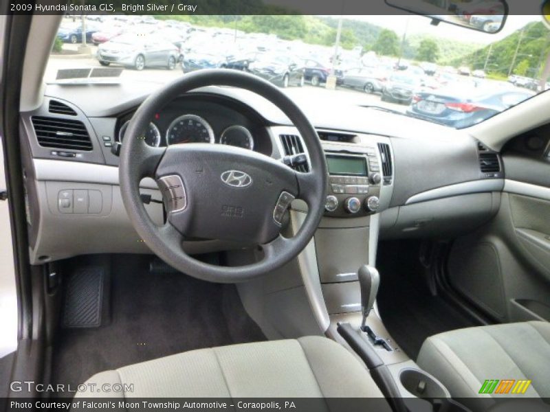 Bright Silver / Gray 2009 Hyundai Sonata GLS