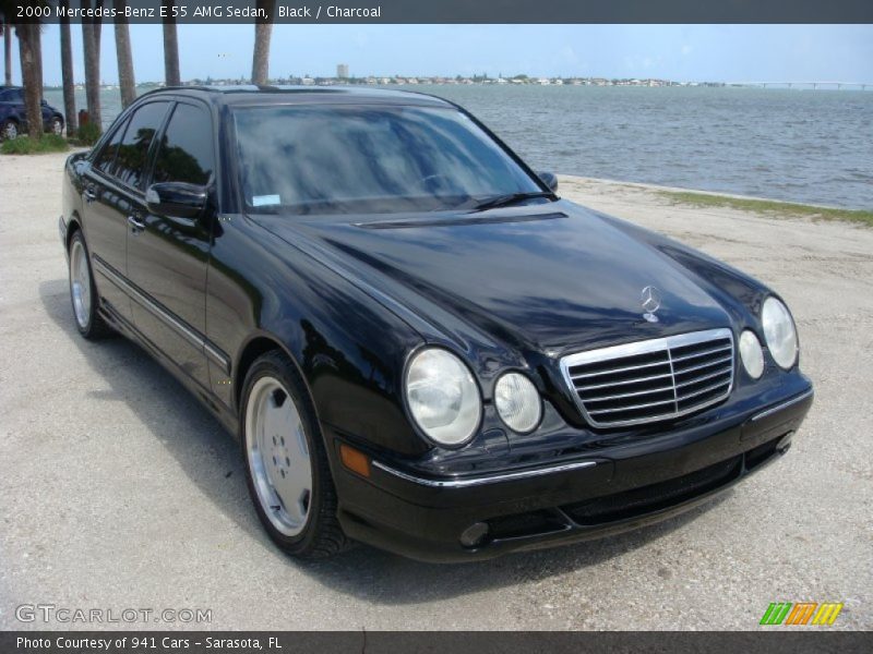 Front 3/4 View of 2000 E 55 AMG Sedan