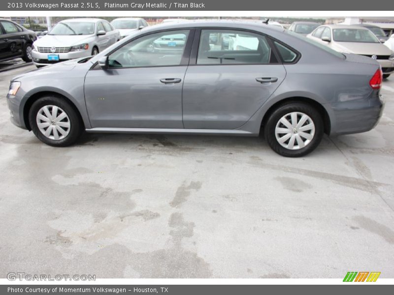 Platinum Gray Metallic / Titan Black 2013 Volkswagen Passat 2.5L S