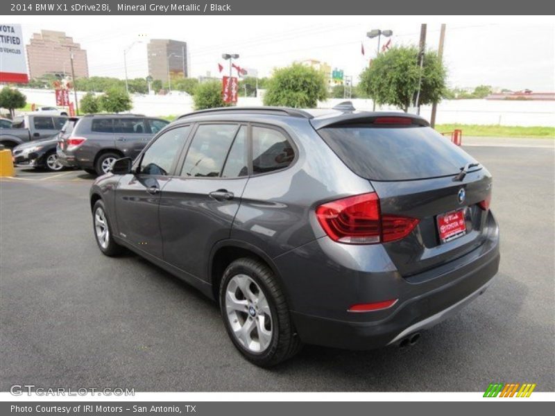 Mineral Grey Metallic / Black 2014 BMW X1 sDrive28i