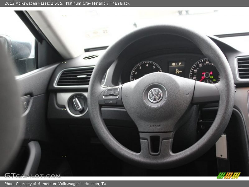 Platinum Gray Metallic / Titan Black 2013 Volkswagen Passat 2.5L S