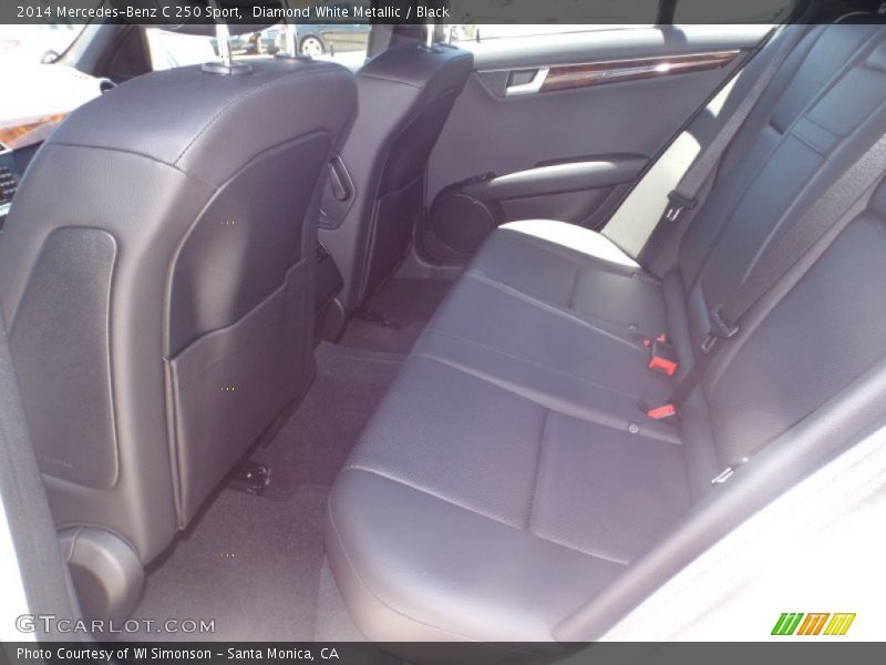 Diamond White Metallic / Black 2014 Mercedes-Benz C 250 Sport