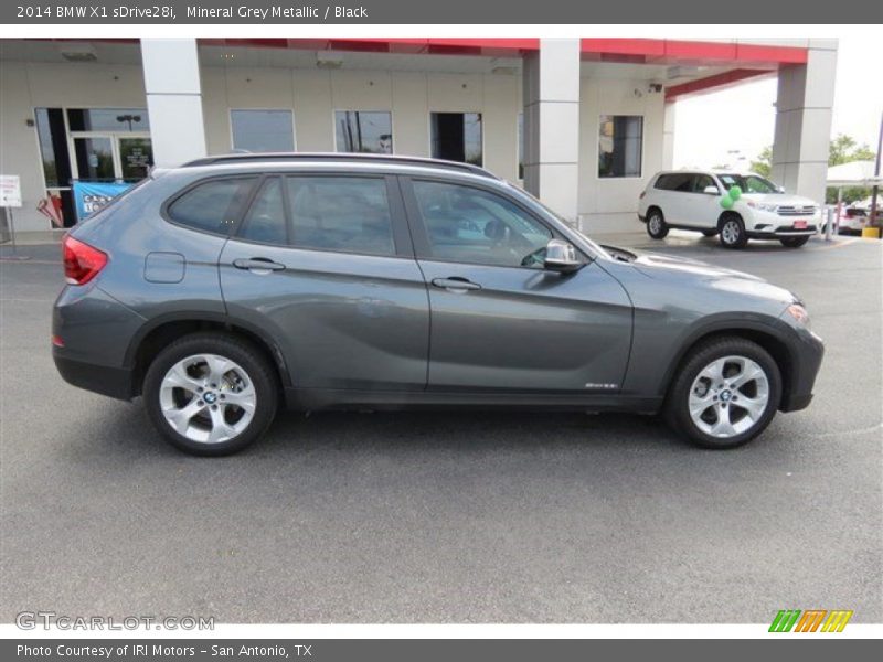Mineral Grey Metallic / Black 2014 BMW X1 sDrive28i
