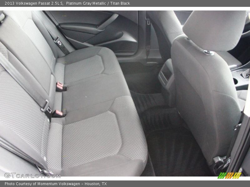 Platinum Gray Metallic / Titan Black 2013 Volkswagen Passat 2.5L S