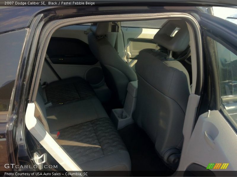 Black / Pastel Pebble Beige 2007 Dodge Caliber SE