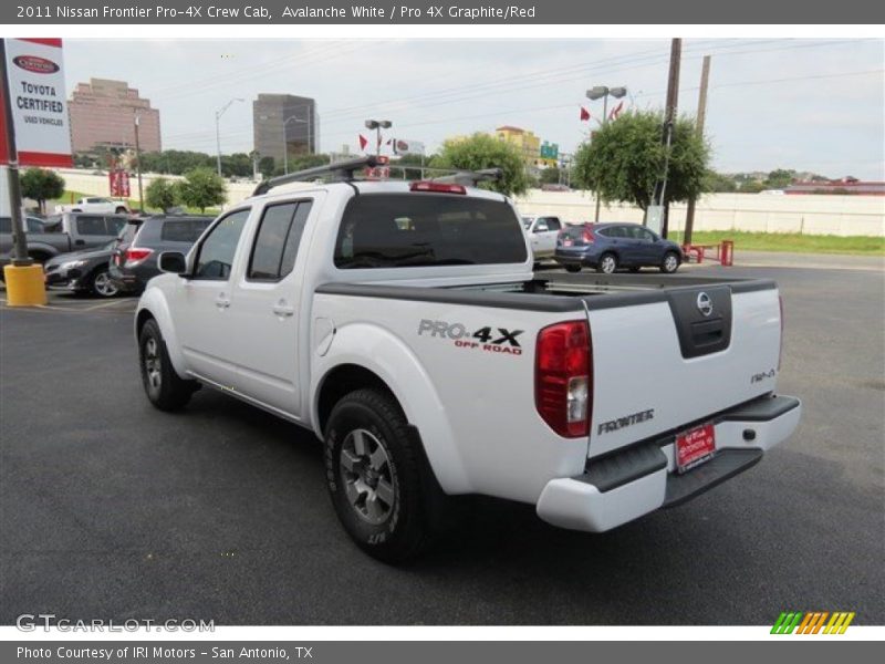 Avalanche White / Pro 4X Graphite/Red 2011 Nissan Frontier Pro-4X Crew Cab