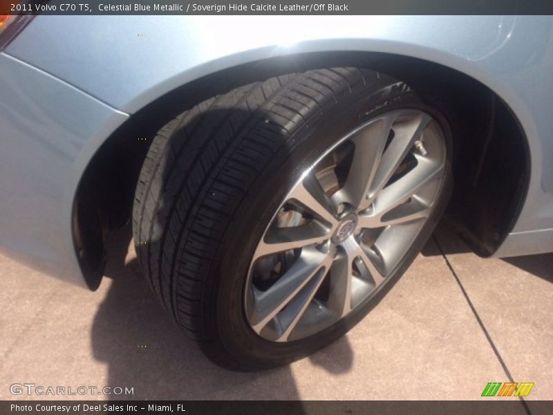 Celestial Blue Metallic / Soverign Hide Calcite Leather/Off Black 2011 Volvo C70 T5