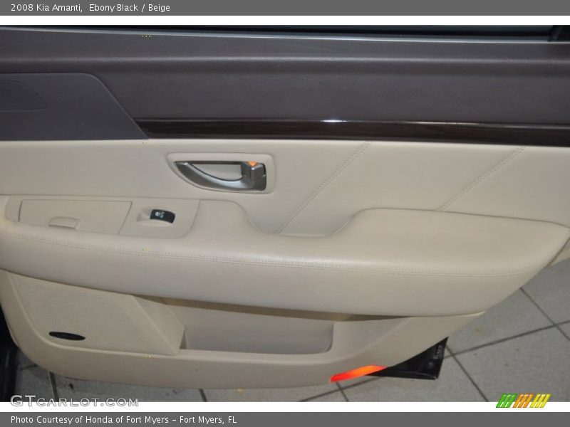 Ebony Black / Beige 2008 Kia Amanti