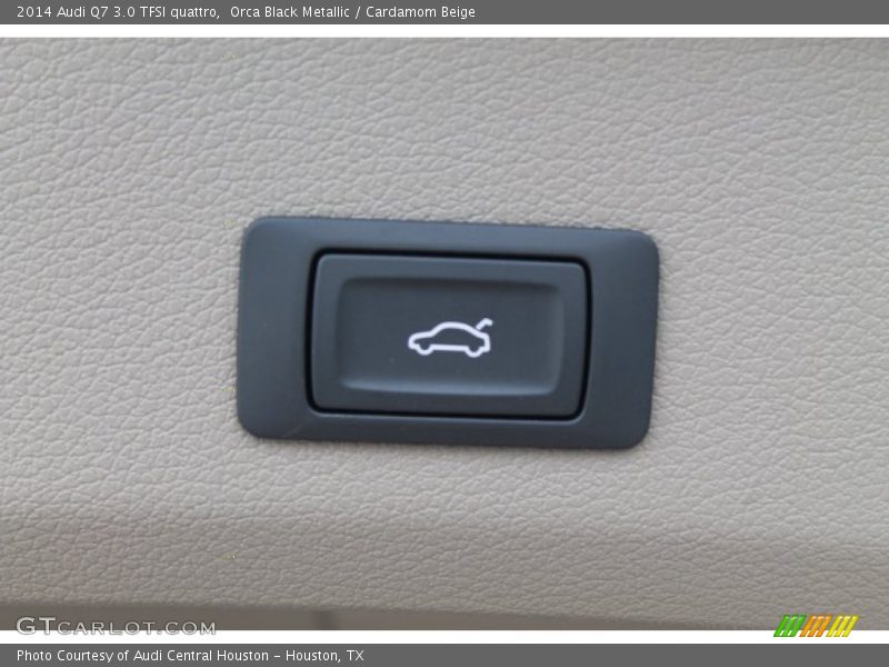 Orca Black Metallic / Cardamom Beige 2014 Audi Q7 3.0 TFSI quattro