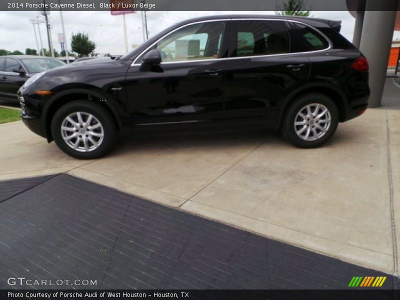 Black / Luxor Beige 2014 Porsche Cayenne Diesel