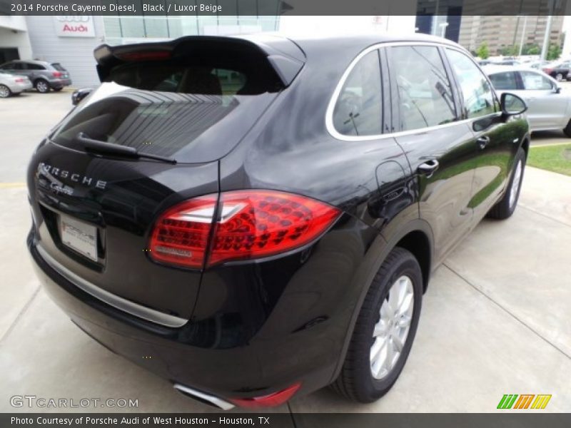 Black / Luxor Beige 2014 Porsche Cayenne Diesel
