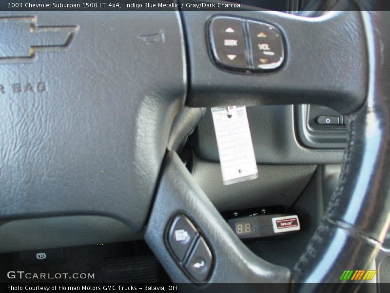 Indigo Blue Metallic / Gray/Dark Charcoal 2003 Chevrolet Suburban 1500 LT 4x4