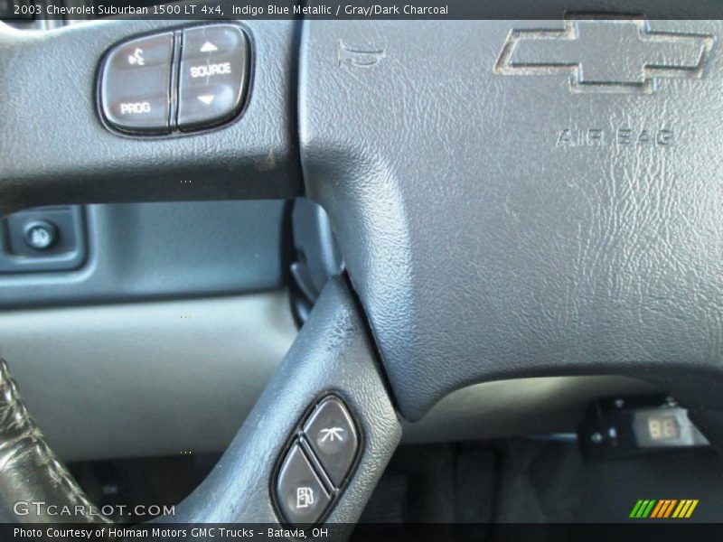 Indigo Blue Metallic / Gray/Dark Charcoal 2003 Chevrolet Suburban 1500 LT 4x4
