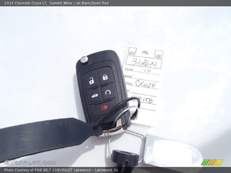 Summit White / Jet Black/Sport Red 2014 Chevrolet Cruze LT